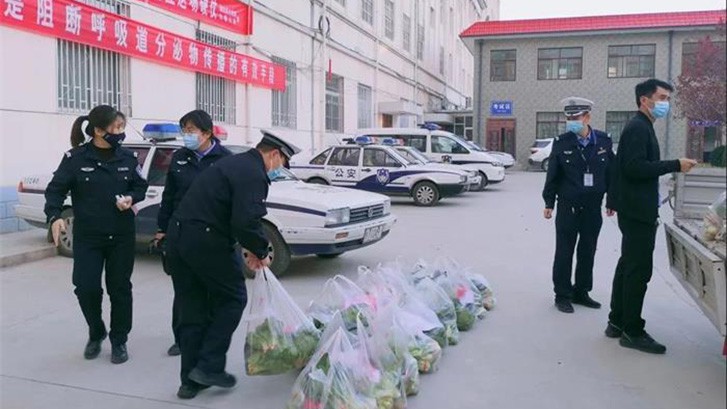 愛(ài)心助力 共克時(shí)艱 ——奇正養老為臨洮抗疫一線(xiàn)工作人員送溫暖